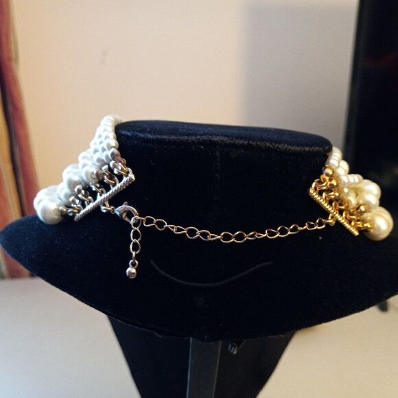 Pearl necklace faux statement jewelry - Picture 2 of 7